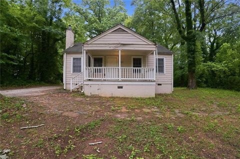 Homes For Sale - 2641 Sylvan Road<br/> Atlanta, GA 30344