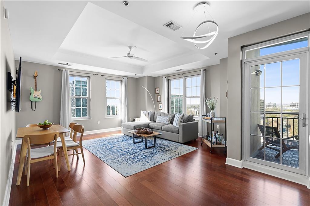 325 E Paces Ferry Road NE 1711