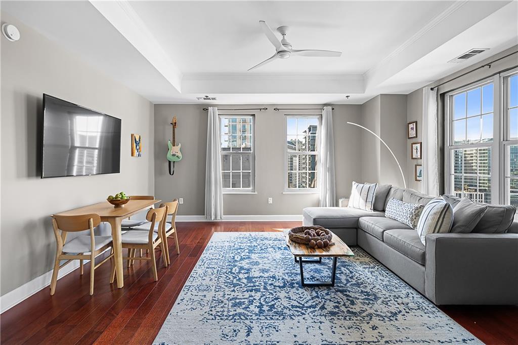 325 E Paces Ferry Road NE 1711