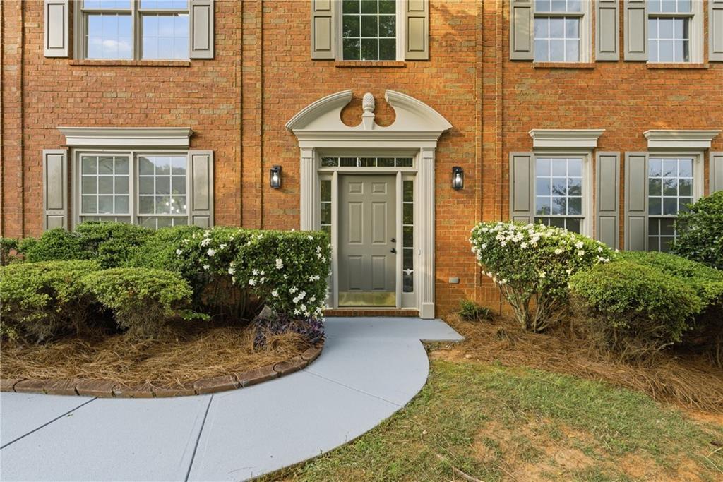 682 Mountain Oaks