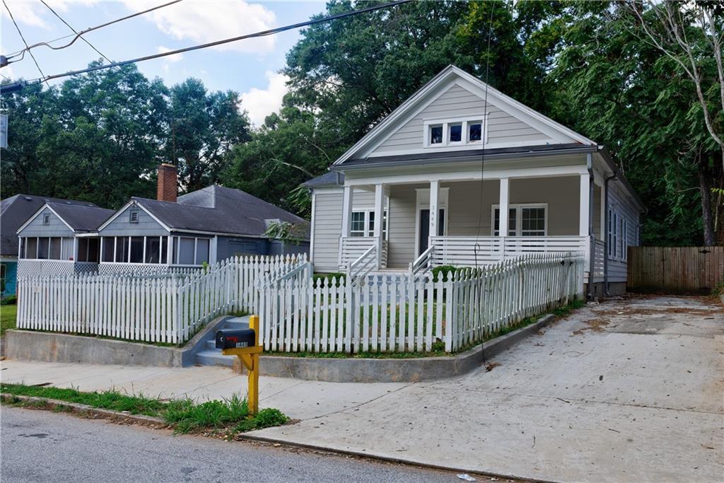 1449 Beatie Avenue SW