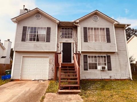 5891 Crescent Ridge Court Lithonia GA 30058