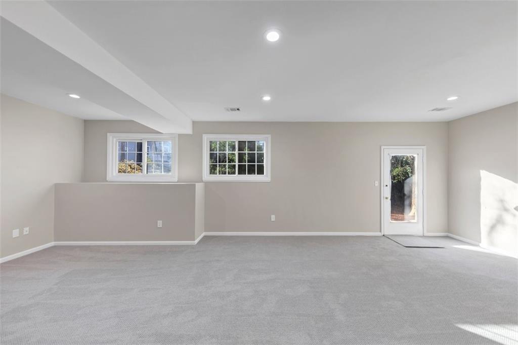Creekside Oaks - Residential