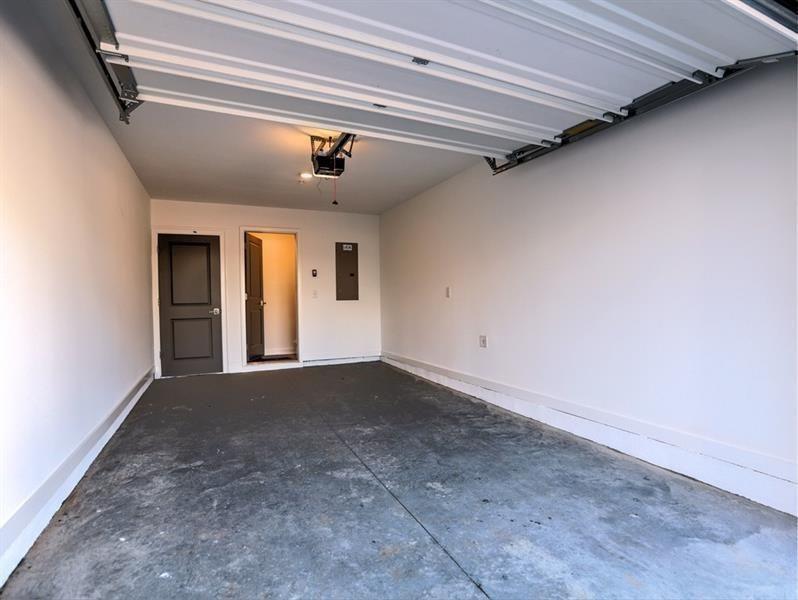 The Maxwell - Residential Lease
