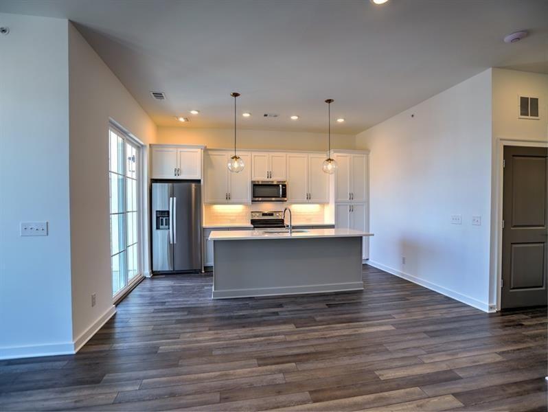 The Maxwell - Residential Lease
