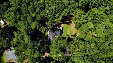 A home in Powder Springs