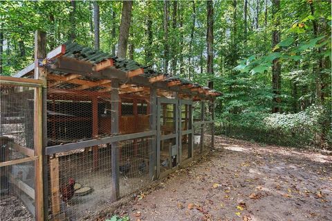 A home in Powder Springs