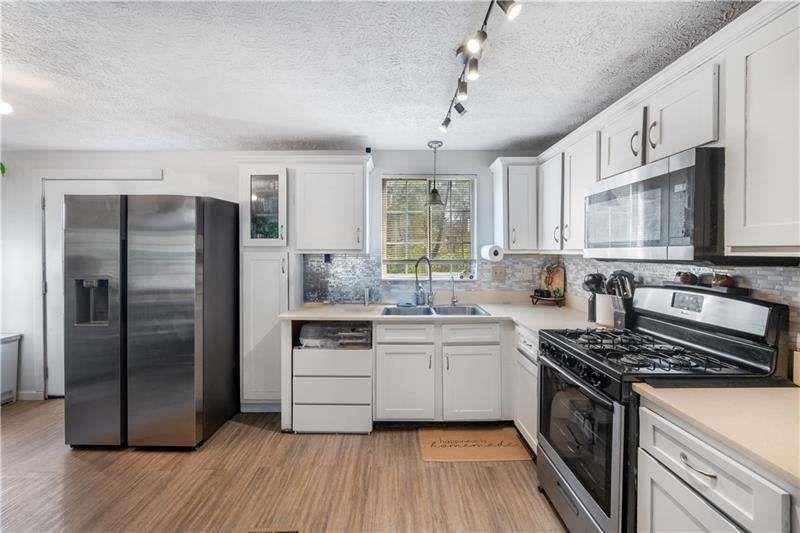 3274 Adelade Court