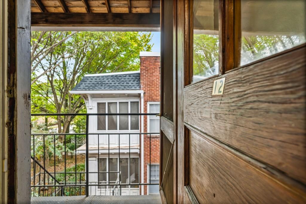 1050 North Highland Avenue 12B