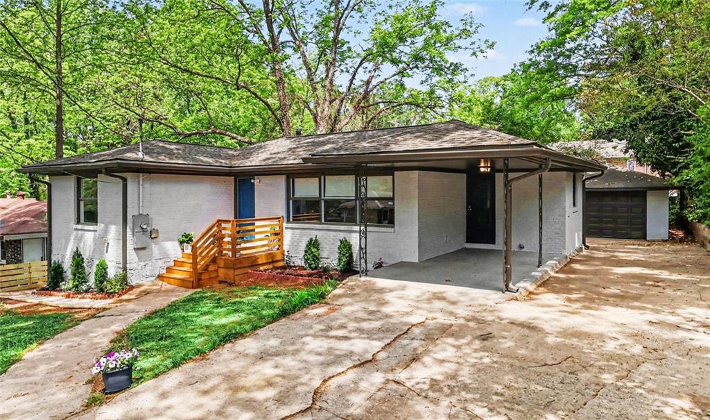 3416 Maplehurst Drive