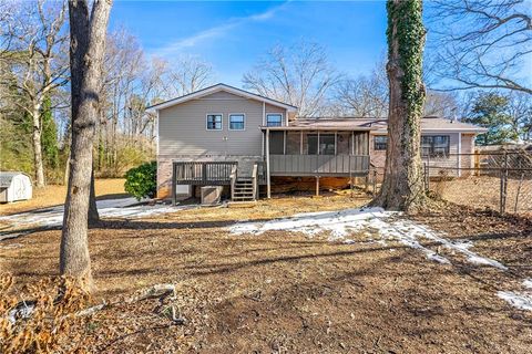 A home in Douglasville