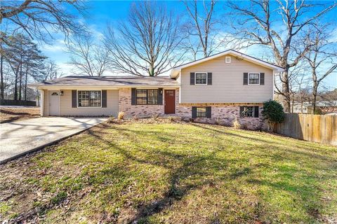 A home in Douglasville