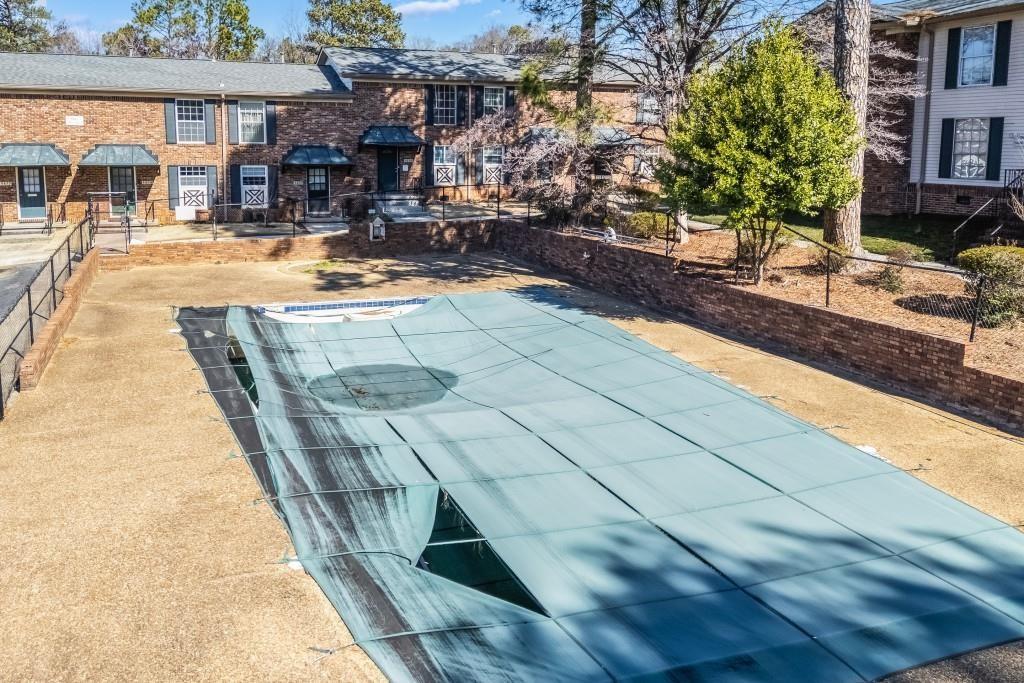 Charleston Square - Residential