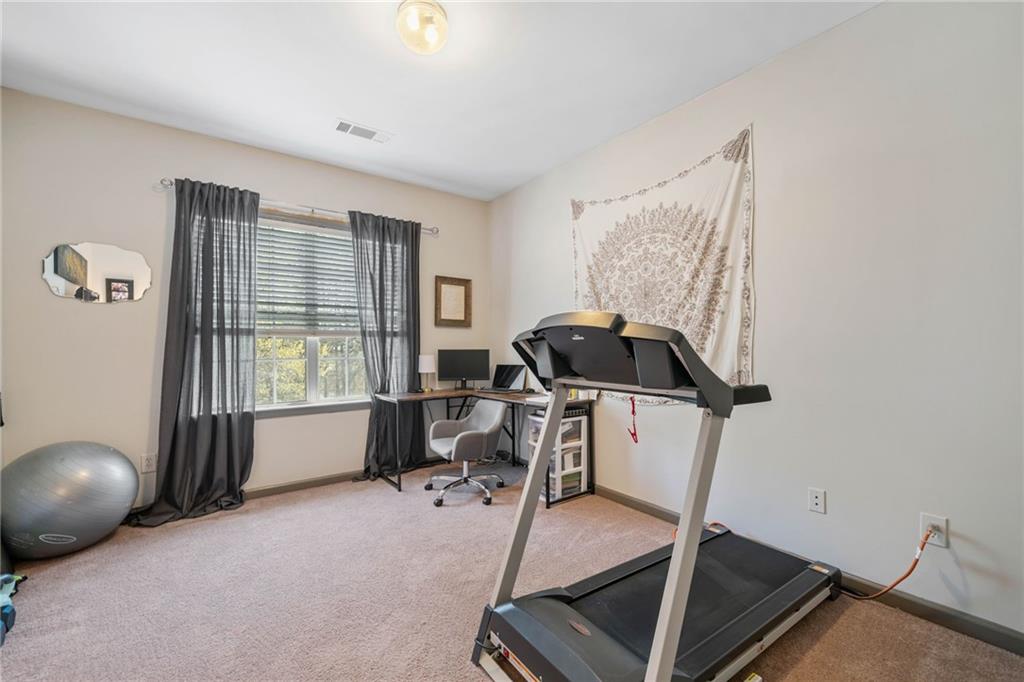 The Crossings of Towne Lake - Residential