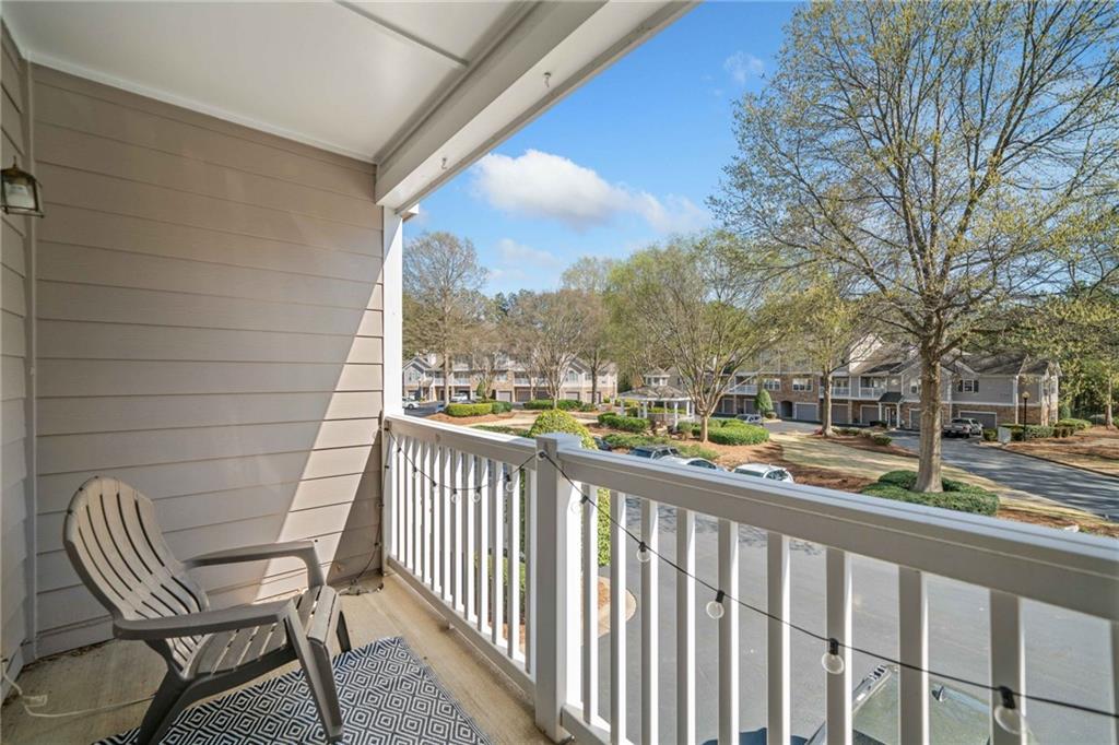 The Crossings of Towne Lake - Residential