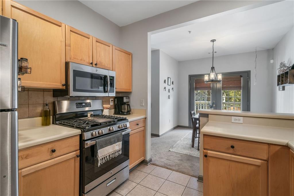 The Crossings of Towne Lake - Residential