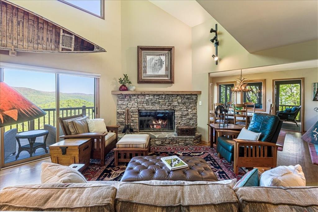 117 Falcon Heights Lane