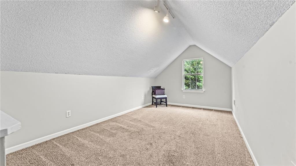 Ward Est - Residential