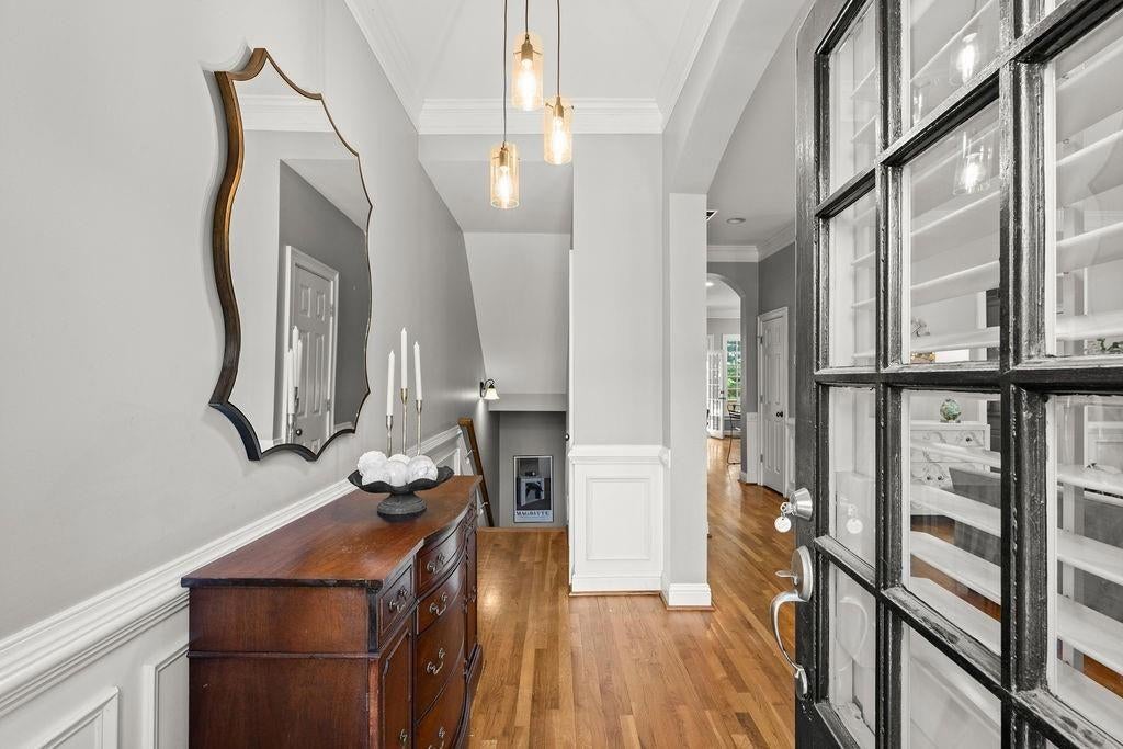 594 Parkside Village
