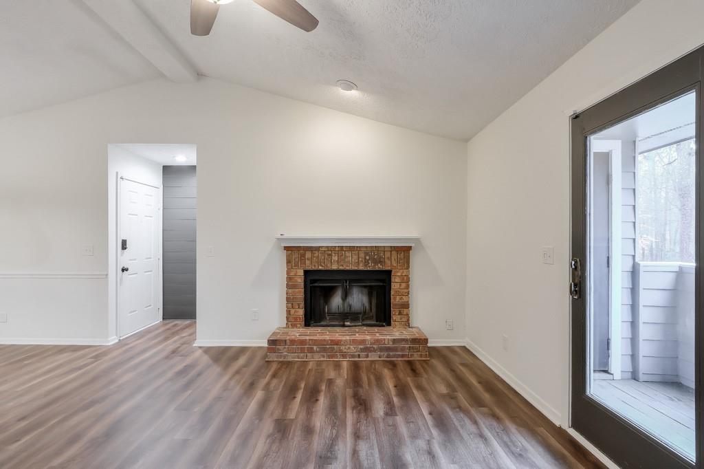 128 Warm Springs Circle, Roswell, Georgia image 10