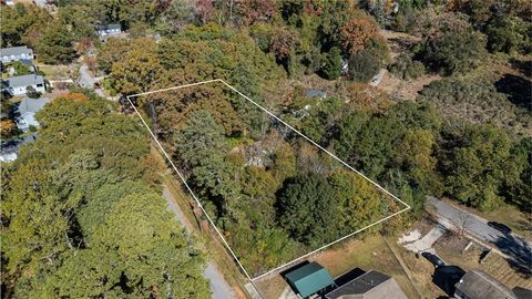 Homes For Sale - 2212 Pryor Road<br/> Atlanta, GA 30315