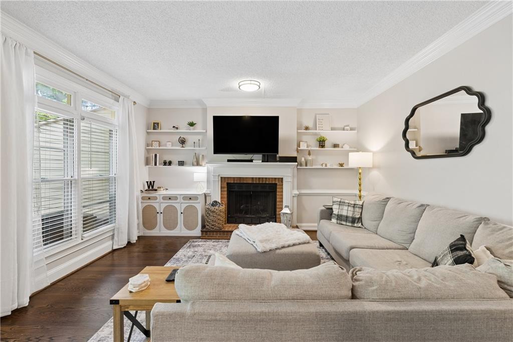 100 Weatherburne Drive