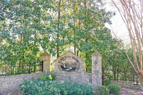 8555 WoodLand Brooke Trail Cumming GA 30028