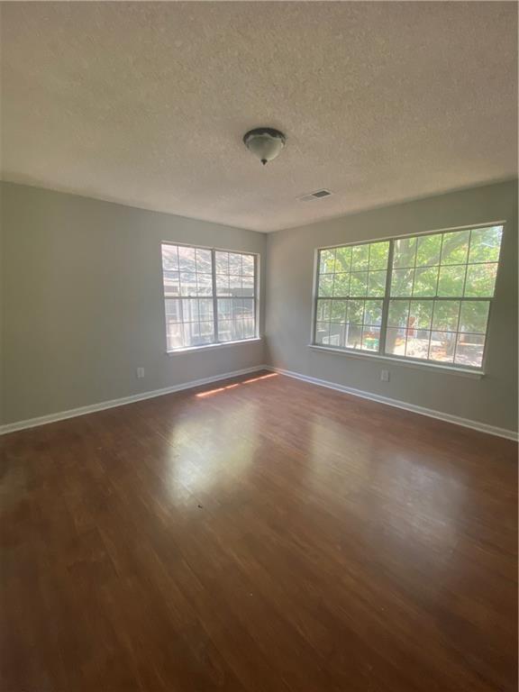 1027 Mansfield Court