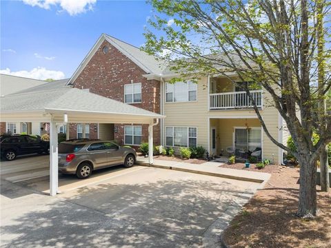 Condo For Sale - 1015 Holly Drive #708<br/> Hall County, Gainesville, GA 30501