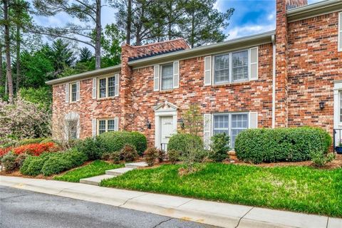 Photo of 2396 Leafgate Road, Decatur, GA 30033 (MLS # 7760461)
