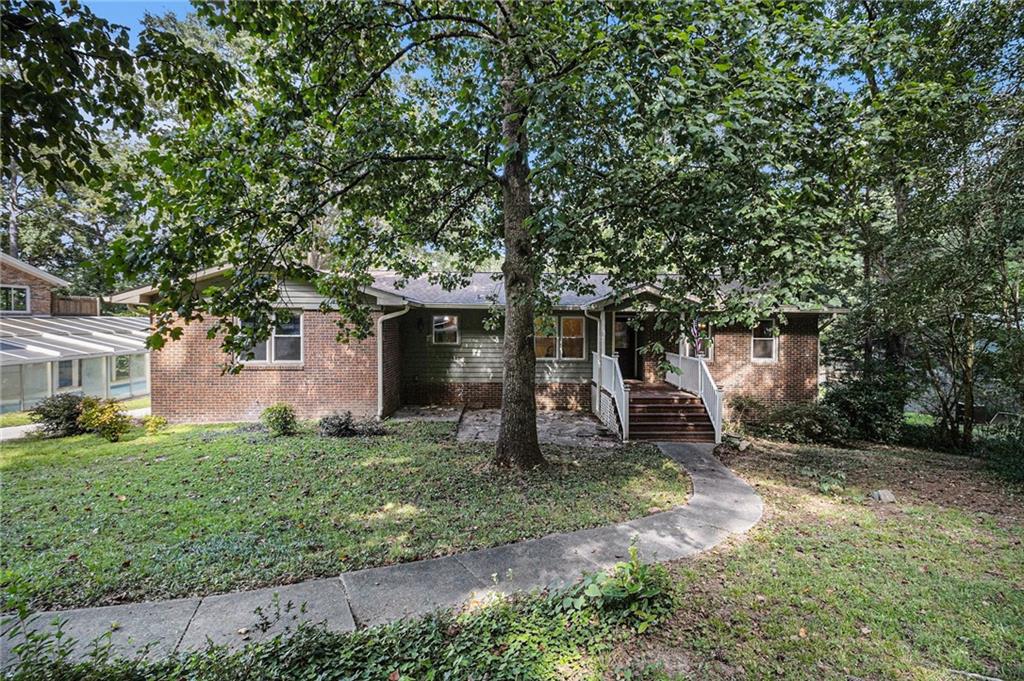 2545 Rockbridge Road NW