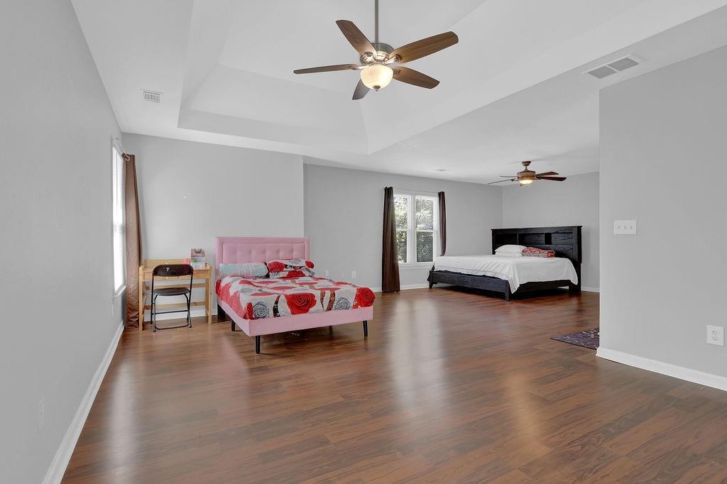 2238 Roseberry Lane