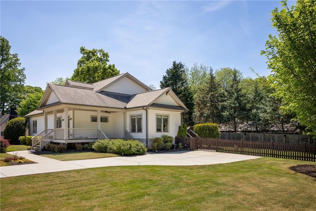 307 Ashburton Avenue SE