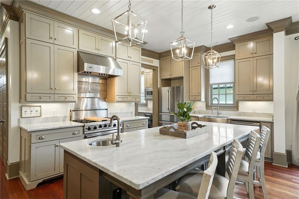 Ball Ground, Georgia, 30107, United States, 5 Bedrooms Bedrooms, ,6 BathroomsBathrooms,Residential,Active,2041721