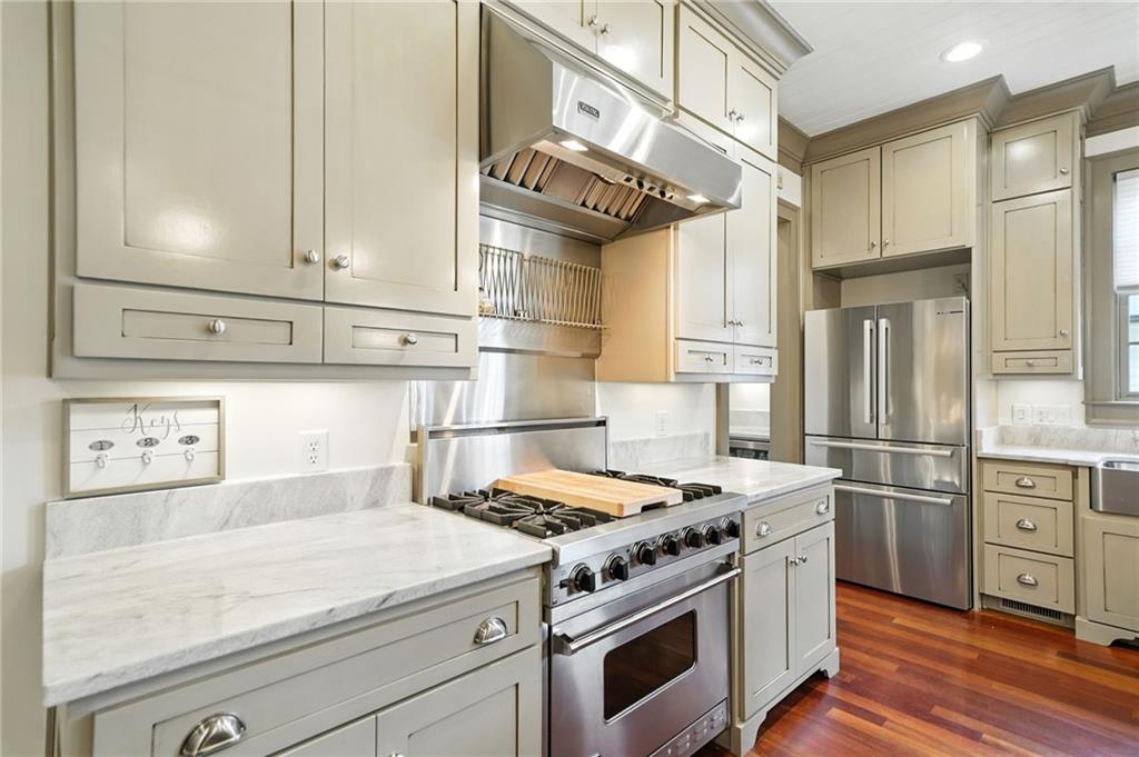 Ball Ground, Georgia, 30107, United States, 5 Bedrooms Bedrooms, ,6 BathroomsBathrooms,Residential,Active,2041721