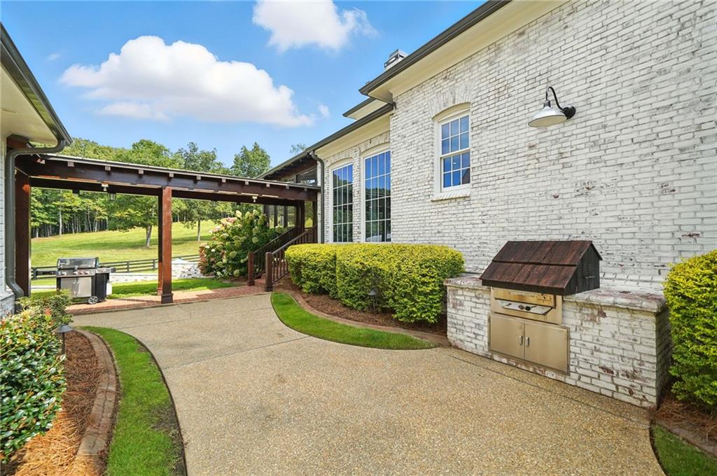 Ball Ground, Georgia, 30107, United States, 5 Bedrooms Bedrooms, ,6 BathroomsBathrooms,Residential,Active,2041721