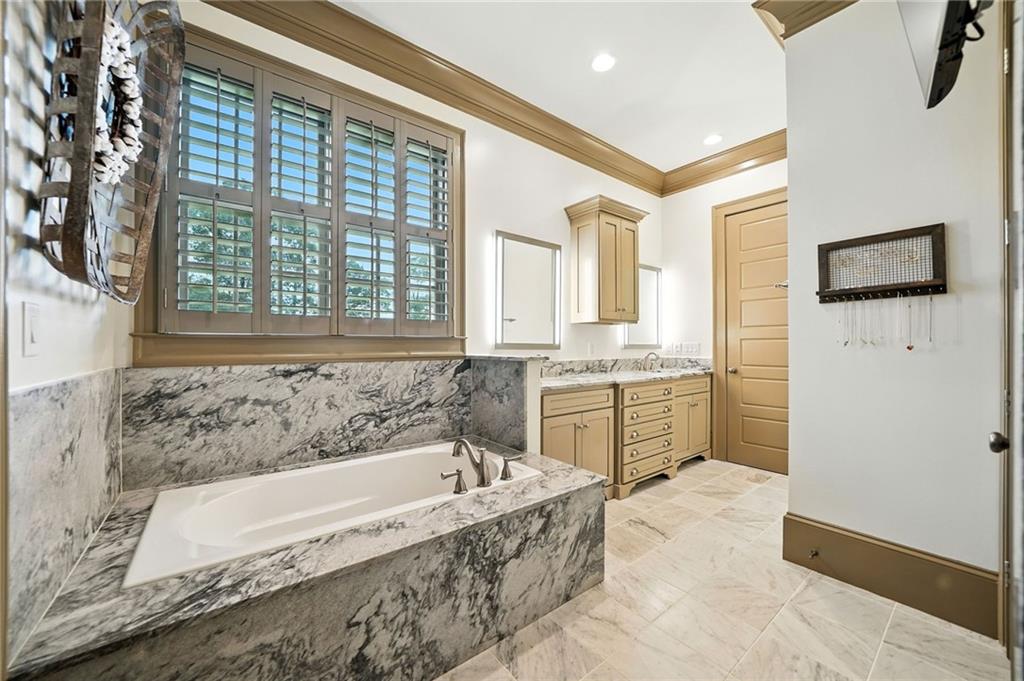 Ball Ground, Georgia, 30107, United States, 5 Bedrooms Bedrooms, ,6 BathroomsBathrooms,Residential,Active,2041721