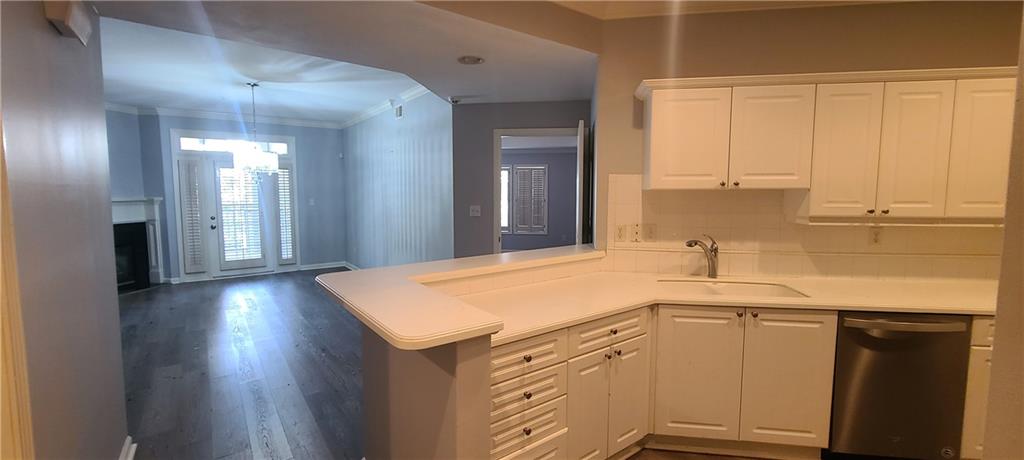 3047 Lenox Road 2107