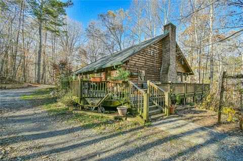 A home in Dawsonville