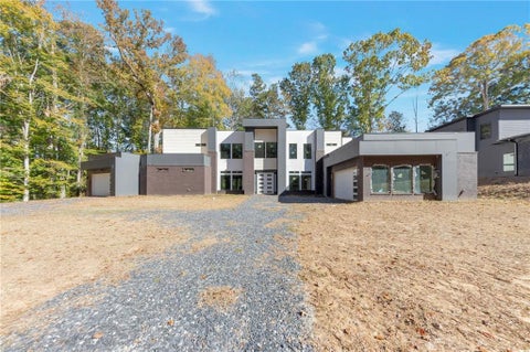 Homes For Sale - 1690 Adams Drive<br/> Atlanta, GA 30311