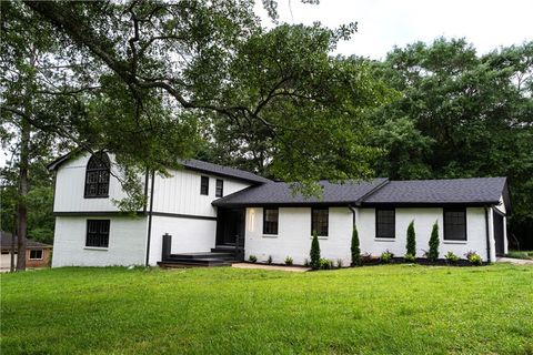 69 N Hearn Road Ellenwood GA 30294
