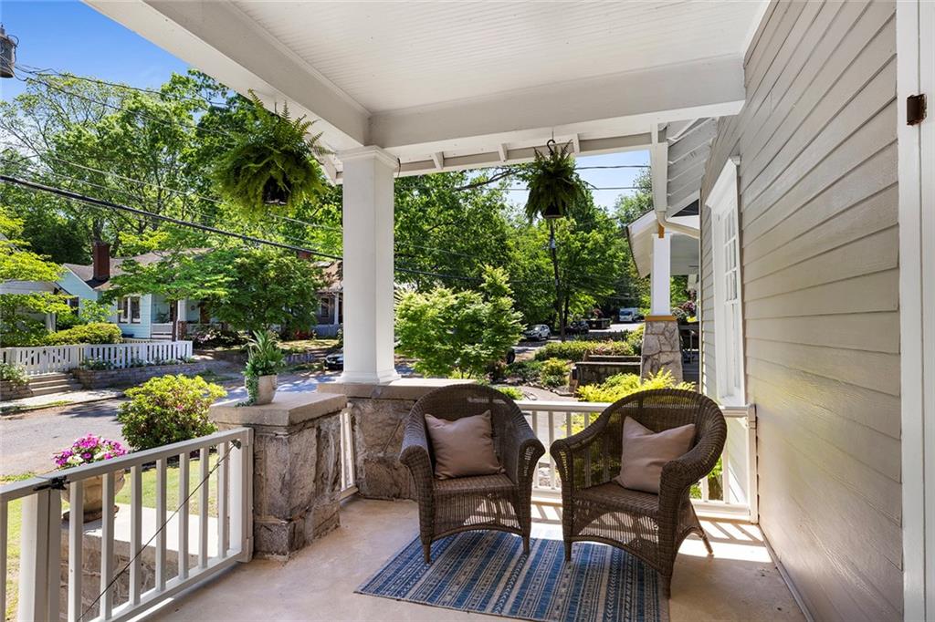 320 FERGUSON Street NE