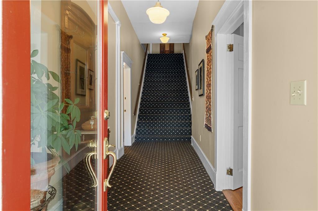 462 N Highland Avenue