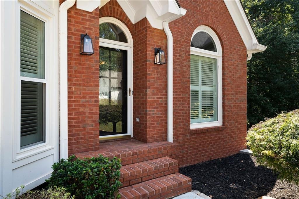 376 Yonah Circle