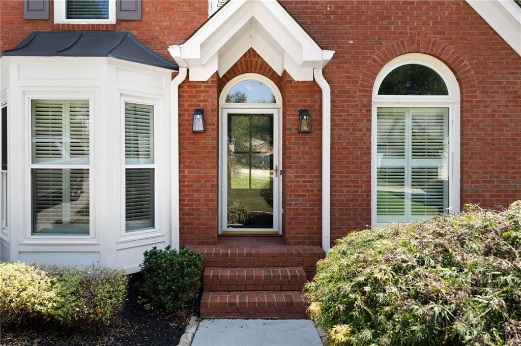 376 Yonah Circle