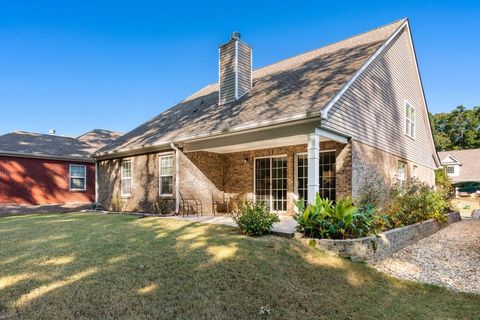 A home in Flowery Branch