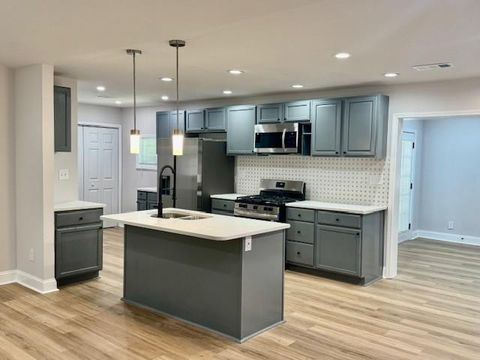 Photo of 3892 Springleaf Point, Stone Mountain, GA 30083 (MLS # 7613790)