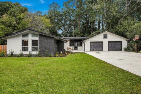 Homes For Sale - 265 Brook Drive<br/> Sandy Springs, GA 30328