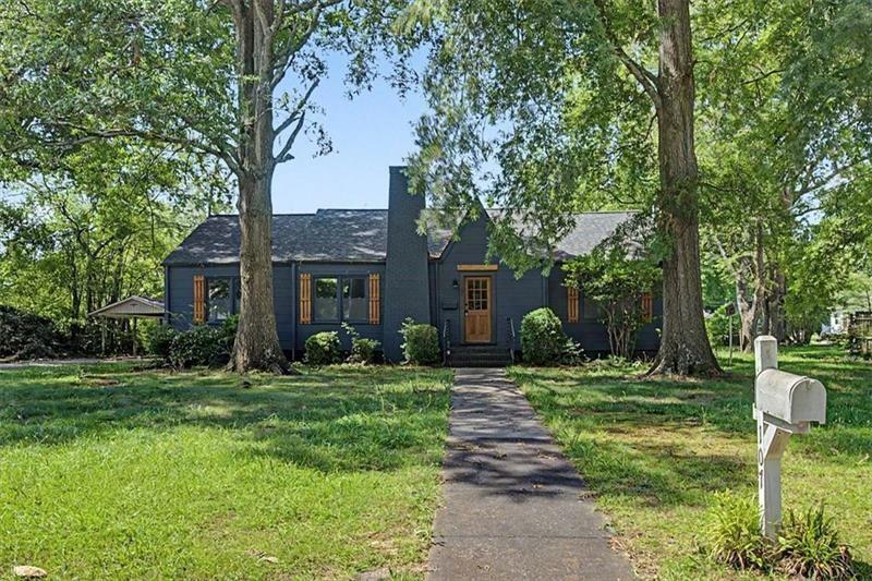 Photo of 107 W Fairmount Avenue, Cedartown, GA 30125 (MLS # 7840478)