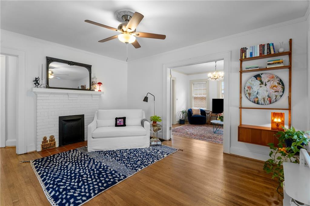 2424 Glenwood Drive, Atlanta, Georgia image 3